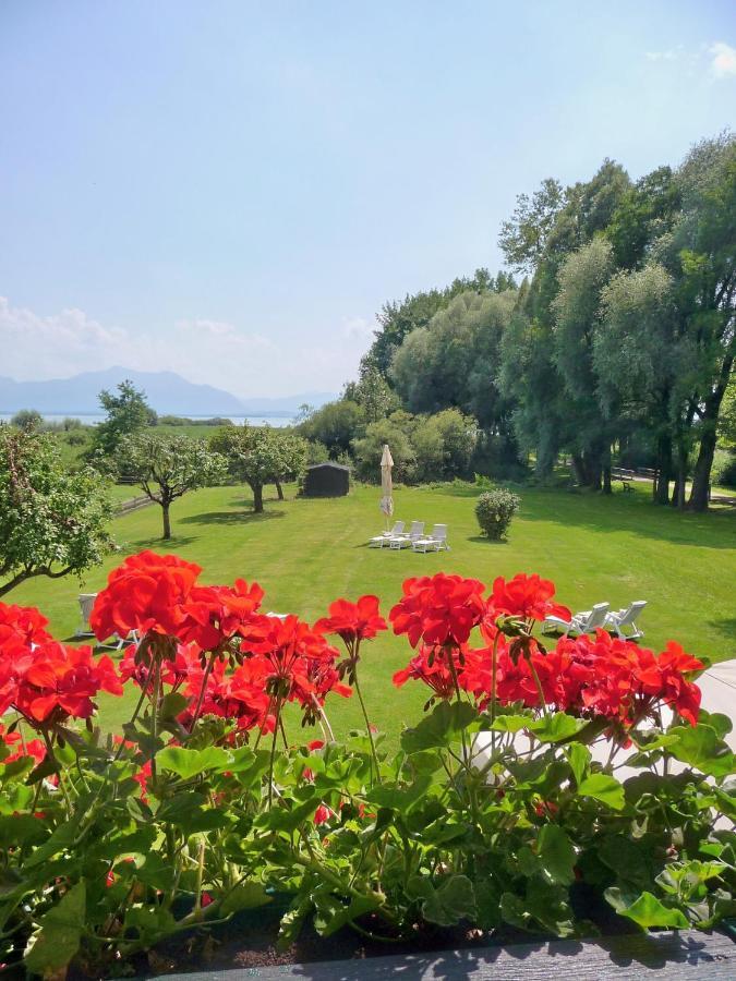 Hotel Garni - Chiemsee-Pension-Seebruck Seeon-Seebruck Extérieur photo