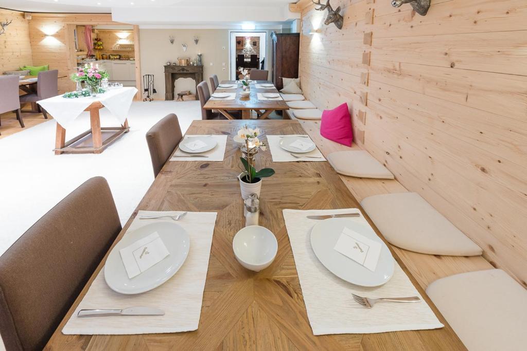 Hotel Garni - Chiemsee-Pension-Seebruck Seeon-Seebruck Extérieur photo